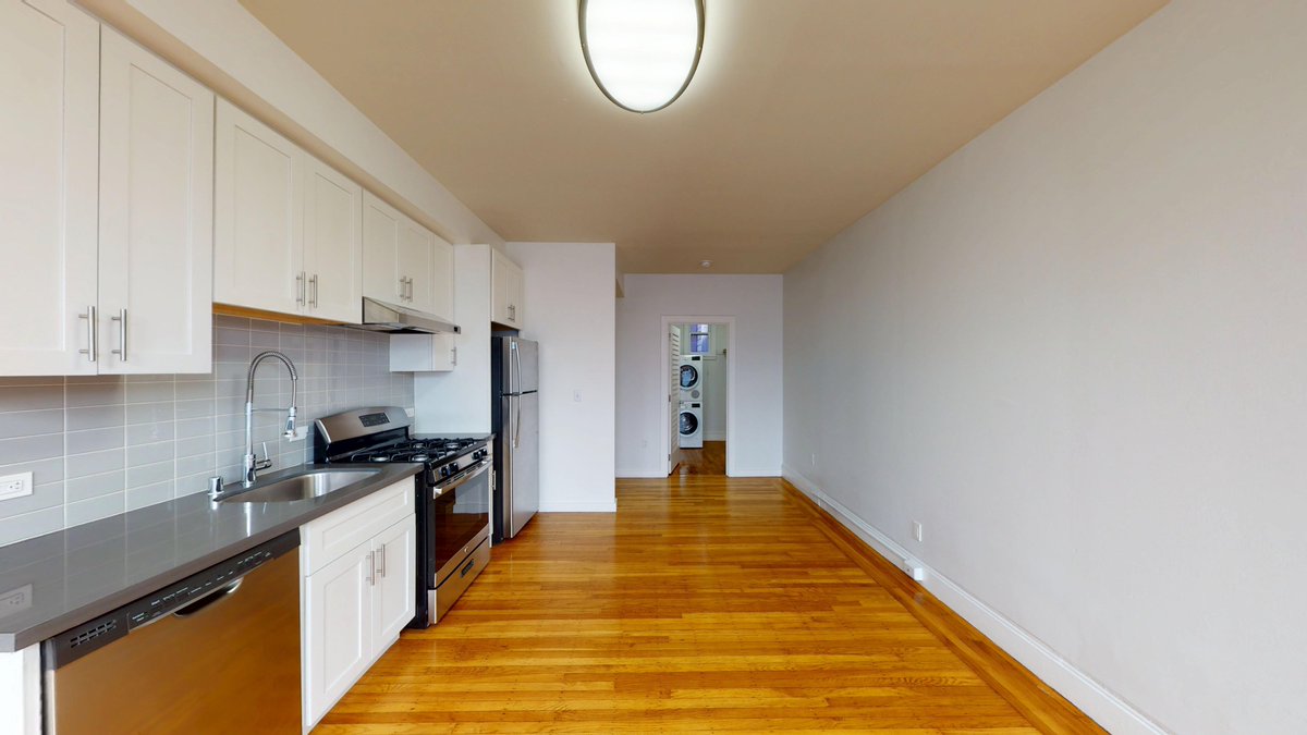 brickntimber's tweet photo. 📍 701 Fell St. • Unit 6
✔️ 1BR/ 1Ba | 585 sq. ft.

💬 Send us a DM.
📞 Call Us (415) 422-9572

#HayesValleyLiving #SFRealEstate #LuxuryLivingSF
#HayesValleyApartments #BayAreaLiving #SFRentals
#PetFriendlySF #ModernLivingSF #CityViewsSF
#ElegantSF #SFCityViews #MoveInSpecialSF https://t.co/T2gaiMqRRG