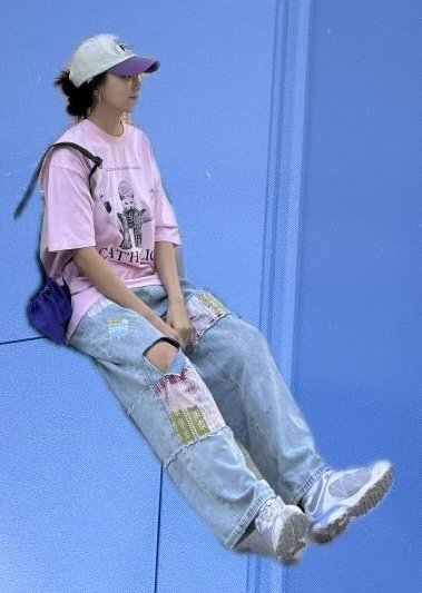 Graceful tweet media