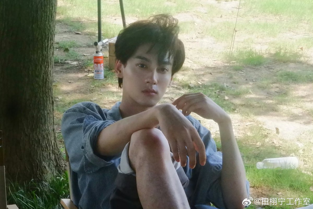 iampk_z's tweet photo. [120825] Tian Xuning Studio Weibo update (1/3)

#TianXuning
#RevengedLove #田栩宁
#ศัตรูหัวใจคือแฟนใหม่ผมเอง

☀️ #今田天气晴 定格感动，珍藏回忆📸 @田栩宁_ 的记忆碎片原图奉上🧩 https://t.co/qHeD0fj8ws