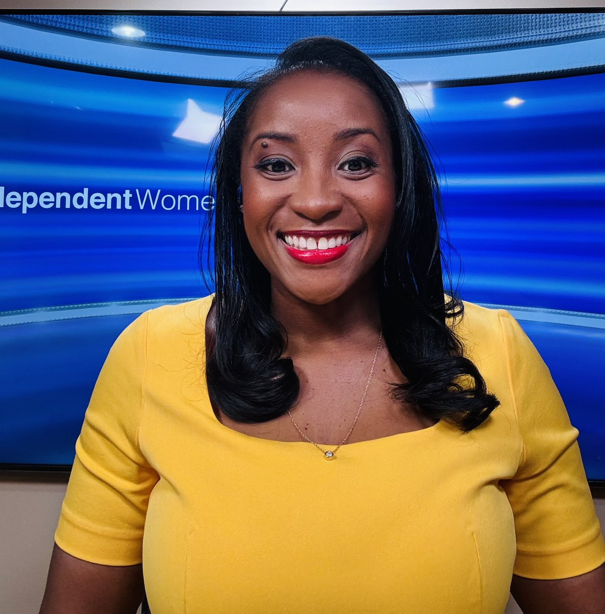 Patrice Lee Onwuka 🇫🇰🇺🇸 (@patricepinkfile) on Twitter photo Catch me <a href="/PatricePinkFile/">Patrice Lee Onwuka 🇫🇰🇺🇸</a> today on “National Report” on <a href="/NEWSMAX/">NEWSMAX</a> at 10:00 am w/ <a href="/ShaunKraisman/">Shaun Kraisman</a> <a href="/EmmaRechenberg/">Emma Rechenberg</a> . Democrats’ hypocrisy is on full display with all this talk of opposing gerrymandering, why can’t they see it. <a href="/IWF/">Independent Women's Forum</a> Catch me <a href="/PatricePinkFile/">Patrice Lee Onwuka 🇫🇰🇺🇸</a> today on “National Report” on <a href="/NEWSMAX/">NEWSMAX</a> at 10:00 am w/ <a href="/ShaunKraisman/">Shaun Kraisman</a> <a href="/EmmaRechenberg/">Emma Rechenberg</a> . Democrats’ hypocrisy is on full display with all this talk of opposing gerrymandering, why can’t they see it. <a href="/IWF/">Independent Women's Forum</a>