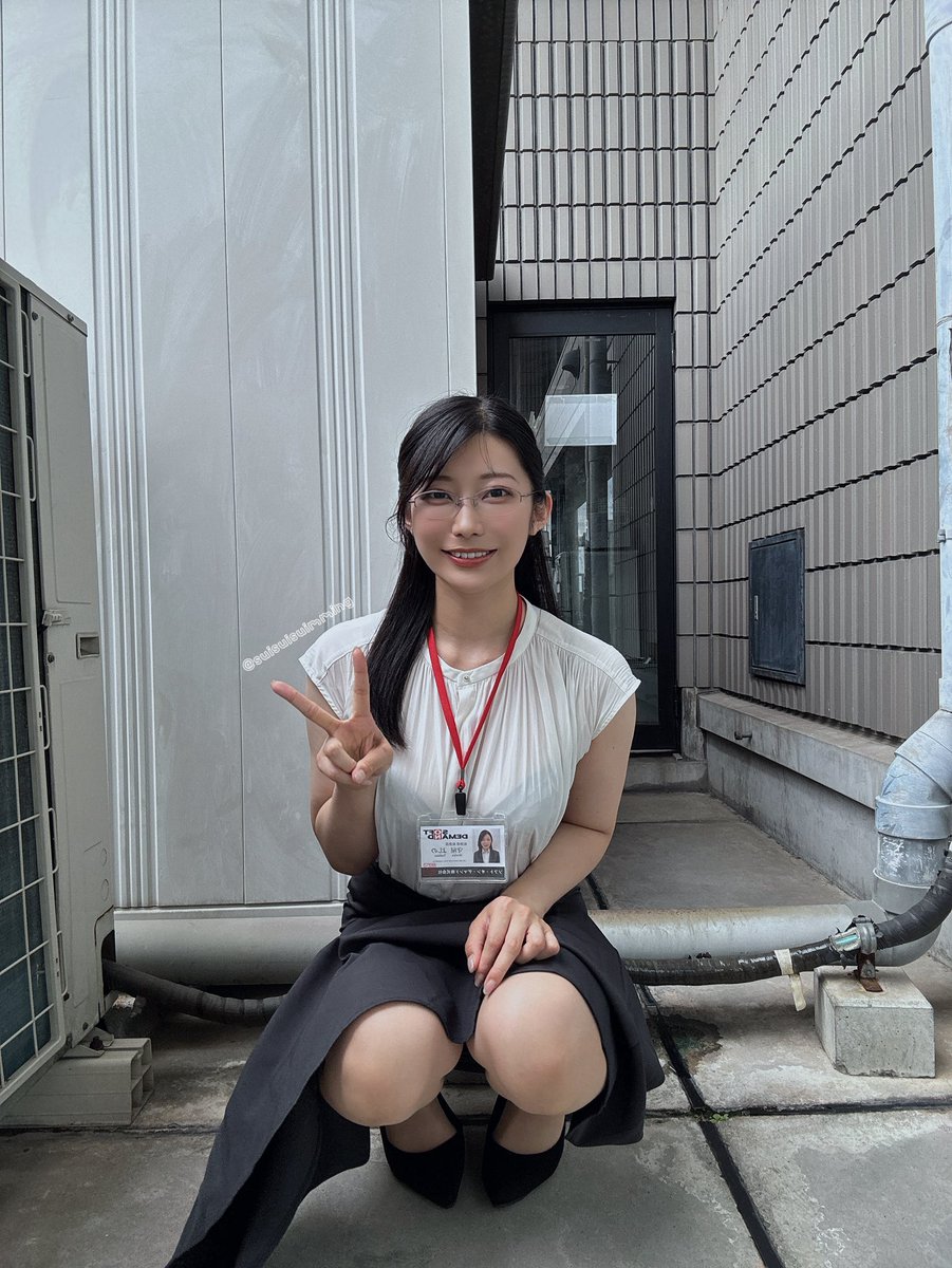 suisuisuimming's tweet photo. 25歳 | ΛVメーカー秘書 | 彼氏いない歴11ヶ月 https://t.co/FtYWRLjd3N