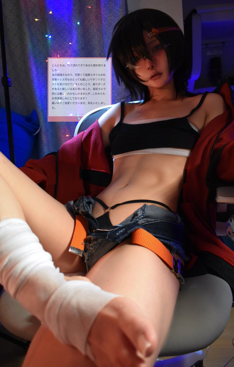 taru153's tweet photo. 座りポーズ🪑

⭕️トレスや絵の参考資料としてご自由にお使いください！ https://t.co/2t7M1u0W8N