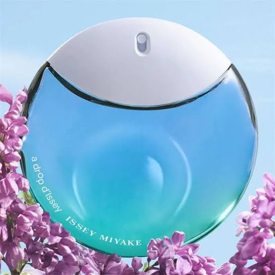 kalravkapadia's tweet photo. PerfumeAddicts Exclusive Deal:

A RAINDROP CAUGHT IN SPRING SUNSHINE 🔥🔥🔥

Issey Miyake A Drop FRAICHE Pour Femme for Women from Issey Miyake 90ml EDP for 5550. #clean #fresh #floral #Issey 

One spritz feels like a refreshing shower washing over blooming lilacs and roses, breathing life into your senses.

It opens with a sparkling rain accord—cool, clean, and instantly uplifting—before soft lilac and delicate damask rose step in, like a fresh garden after rain. 

The heart feels airy and romantic, yet modern, while the base of sandalwood, cedar, and musk adds a smooth warmth that keeps it grounded. 

It’s fresh but not sharp, floral yet not overly sweet—perfect for daytime elegance, brunch dates, or a walk in nature.

Sustainable, vegan, and beautifully bottled, it’s a feel-good scent in more ways than one.

A Drop Fraîche is more than perfume—it’s nature’s freshness, bottled for you to carry all day. 

For those who love soft florals with a crisp, aquatic twist, this is a serene and stylish companion. 🌿💙

Highly RECOMMENDED BY PERFUMEADDICTS 💫💫💫