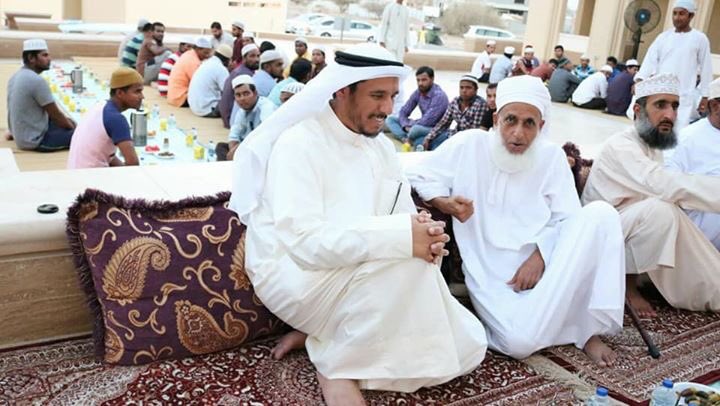 يتكرر الهجوم على الإمام #أحمد_الخليلي من شخصيات في الأصل نمت وصعدت على ثنائية الغلو والتكفير والتوظيف الأمني 
ولم يسلم من تيارهم مدارس أهل السُنّة العريقة 
وهو يُدرج كذباً وصفاُ وتحريضاً ومسائل مذهبية بحشف وسوء كيل يكذب فيها على عقائد المسلمين ..
يُلبس على الناس حتى يدفعهم