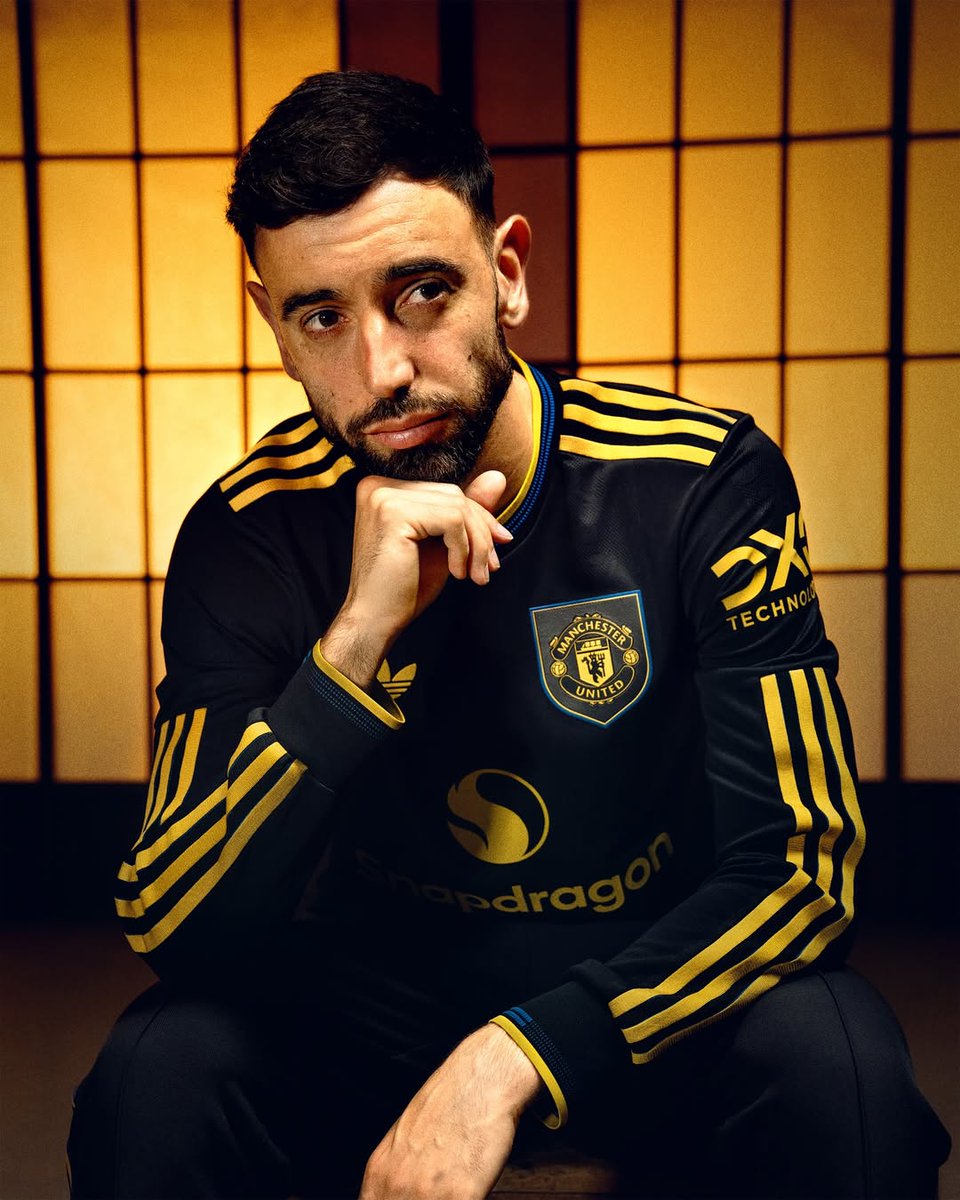 brfootball's tweet image. Man Utd&apos;s third kit is here ⚫🟡