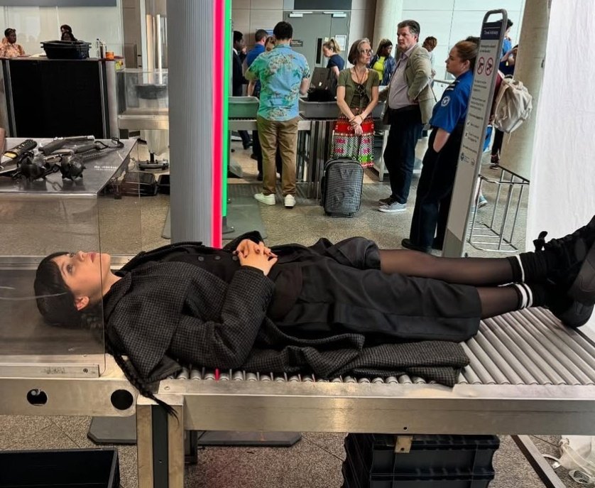 Roxdk7's tweet photo. It's a jenna ortega thing https://t.co/gtRSCXxmBZ