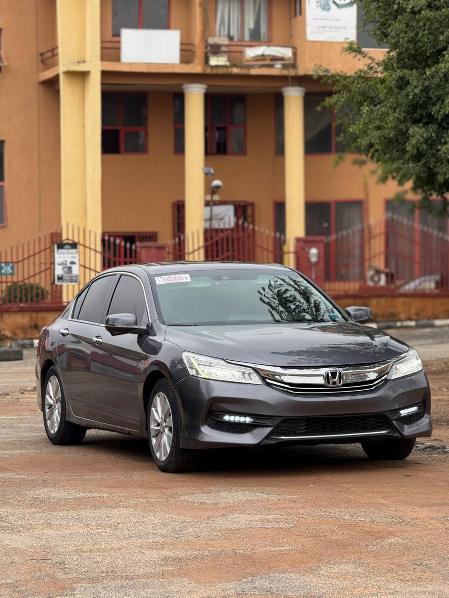 mvcciido_szn's tweet image. 📍 ABUJA 

IT DOESN’T CLEANER AND CHEAPER THAN THIS.