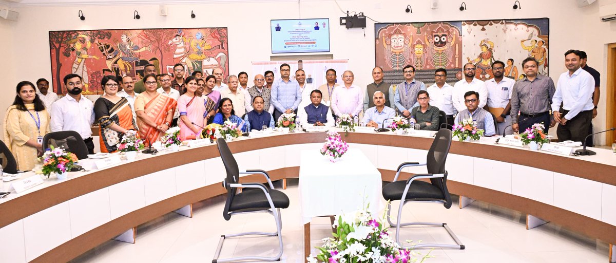 CMO Odisha tweet media