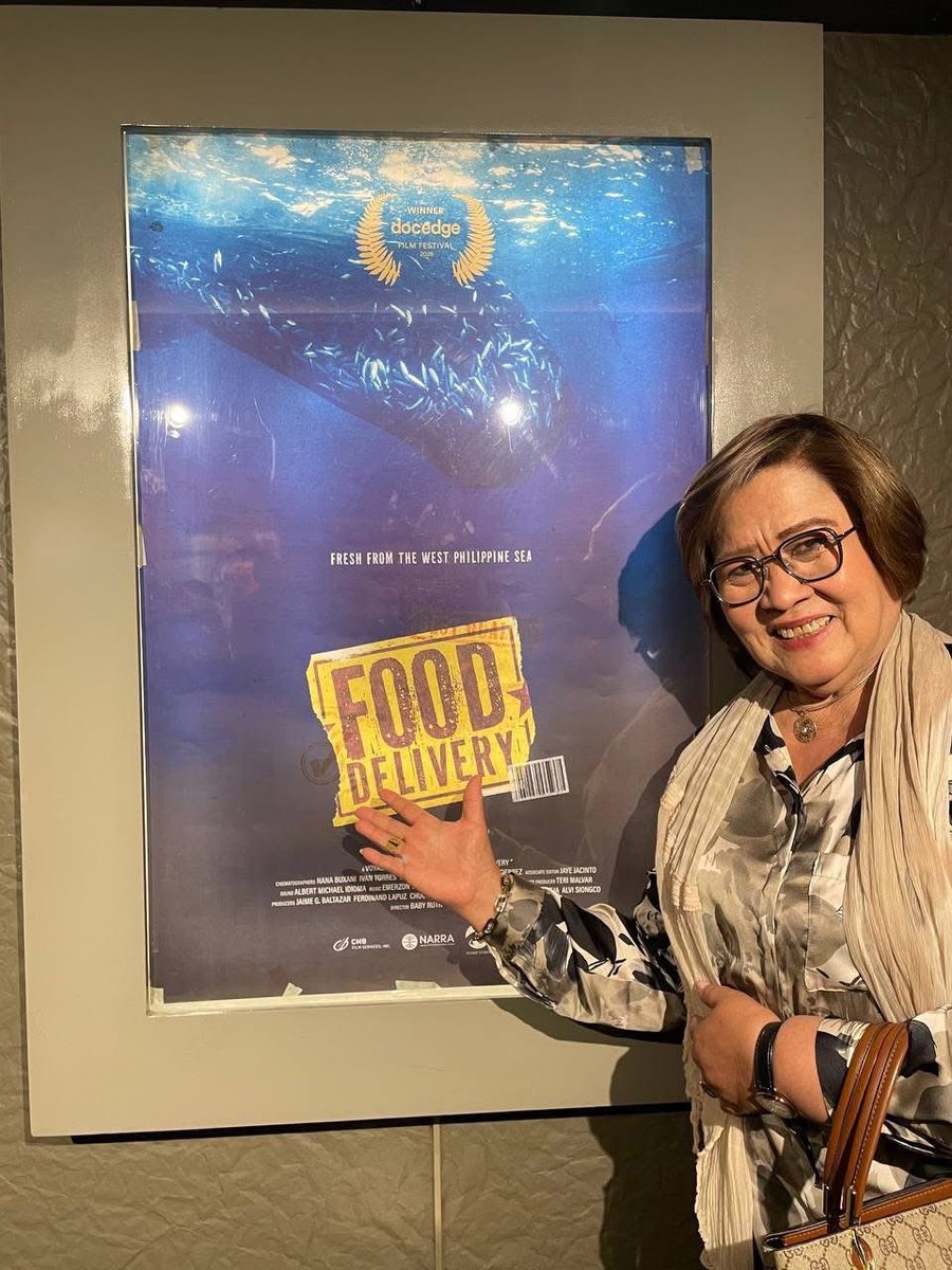 jesusfalcis's tweet photo. FOOD DELIVERY
FRESH FROM THE WEST PHILIPPINE SEA
5/5 ⭐️⭐️⭐️⭐️⭐️

Starring Filipino soldiers and fisherfolk
Directed by Baby Ruth Villarama

While the Chinese Coast Guard and Chinese Navy collided with each other and got the karma that they deserved for attempting to sandwich our Philippine Coast Guard, I invite everyone to watch Food Delivery - a film that shows the beauty and dangers of the West Philippine Sea and the patriotism and service of our Armed Forces in defending our territorial waters and exclusive economic zone.

It’s a must watch!

Kung mahal mo ang Pilipinas at kung gusto mo maintindihan ang issue sa West Philippine Sea, manuod ka!

The movie is a documentary. It shows reality as it is - how difficult it is to protect our waters through resupply missions, how dangerous it is for Filipino fisherfolk (now with more women fishing!) to not being able to access the WPS freely especially the Scarborough Shoal, and how beautiful the Philippine islands are including the ones in the West Philippine Sea.

I’m very glad I watched it because I don’t know if I’ll ever be able to travel and visit the West Philippine Sea.

But by watching Food Delivery, pakiramdam ko nakapunta na ako duon

Ang ganda ng karagatan.

Ang ganda ng ating likas na yaman.

Ang ganda ng mga Pilipinong nangingisda at nabubuhay sa pangingisda.

Ang ganda.

Panuorin niyo!

Showing in Ayala Mall and Gateway theaters tomorrow August 13!

#FoodDelivery
#WestPhilippineSea