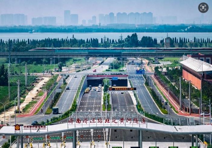 Qibuqu's tweet photo. The enhanced version of the "First Tunnel of the Yellow River, 10,000 Miles" puzzle is complete. The Jinan Jiluo Road North Extension Yellow https://t.co/4F2dctWNhW