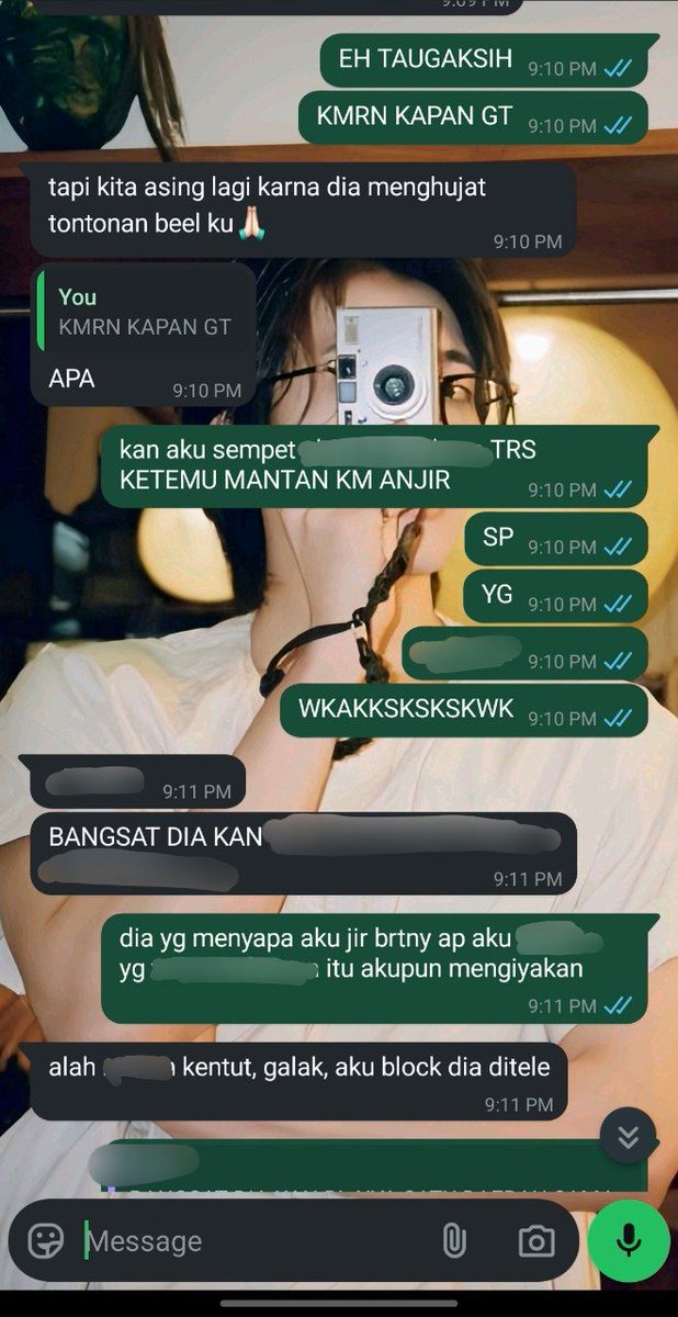 anetherside's tweet image. ketikan sok imut gw wkt awal kenal vs. ketikan gw kl dh akrab