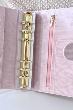 Stylish vegan leather A6 ring planner in blush combines minimalistic elegance with functionality—perfect for cash stuffing, saving, and planning. Bring gentle sophistication to your organization. See details on Etsy. pinterest.com/pin/9964221050…