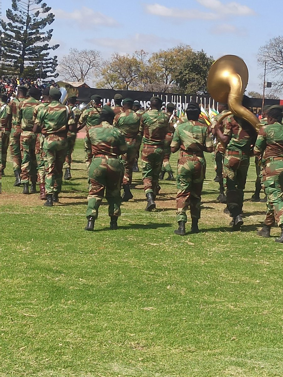 Varakashi4edByo's tweet image. March past at White City Stadium, Bulawayo for the Zimbabwe Defence Forces Day commemorations are underway. 
Minister of State for Provincial Affairs and Devolution Hon Judith Ncube set to arrive shortly. 🇿🇼
#ZDFDay2025 #Bulawayo #ZimbabweDefenceForces
