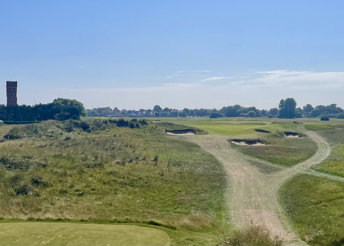 Joe Neale tweet media