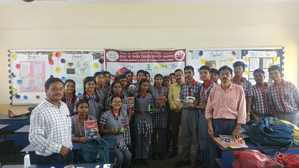 KVBKPARMY1's tweet image. Education is all about igniting young minds and enabling them to attain their fullest potential.
MEGA TINKERING DAY 🇮🇳 @KVBKPARMY1 #MegaTinkeringDay #ATLReflections #WhatWeBuild #MTD2025 @binodbehera25 @dpradhanbjp @EduMinOfIndia @KVS_HQ @kvsrokolkata @nathashim_21 @