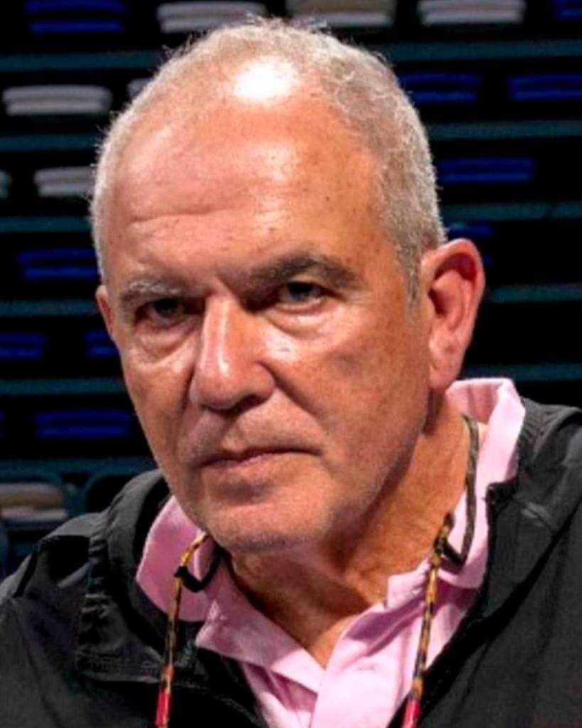 La #FIBGC lamenta el fallecimiento de Pedro Hernández Cabrera, figura clave del arbitraje y del baloncesto canario. Nuestro más sentido pésame a su familia, amistades y a toda la comunidad baloncestística. Su legado perdurará.