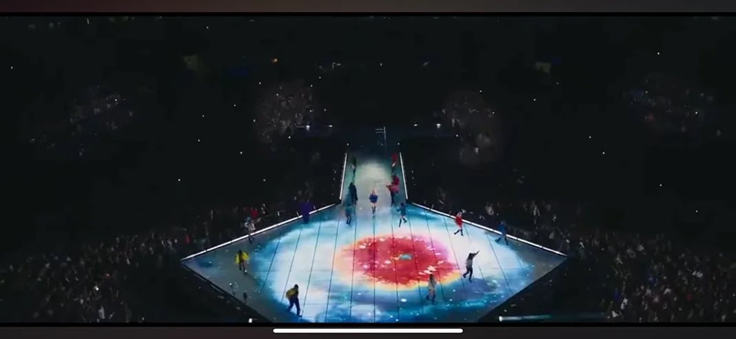 gaylor1989's tweet photo. what if it’s life of a showgirl and then the second part of the album is called death of a star???? https://t.co/hiSyIwSAtv