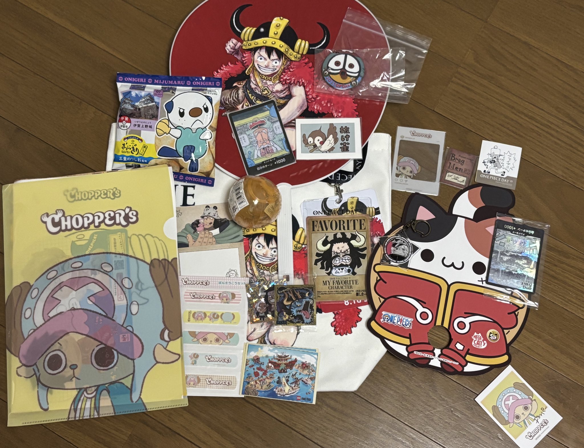 meet the ONE PIECE 入場者特典 渋谷 来場者 ONE PIECE FILM RED」入場者特典の巻四十億〝RED〟が