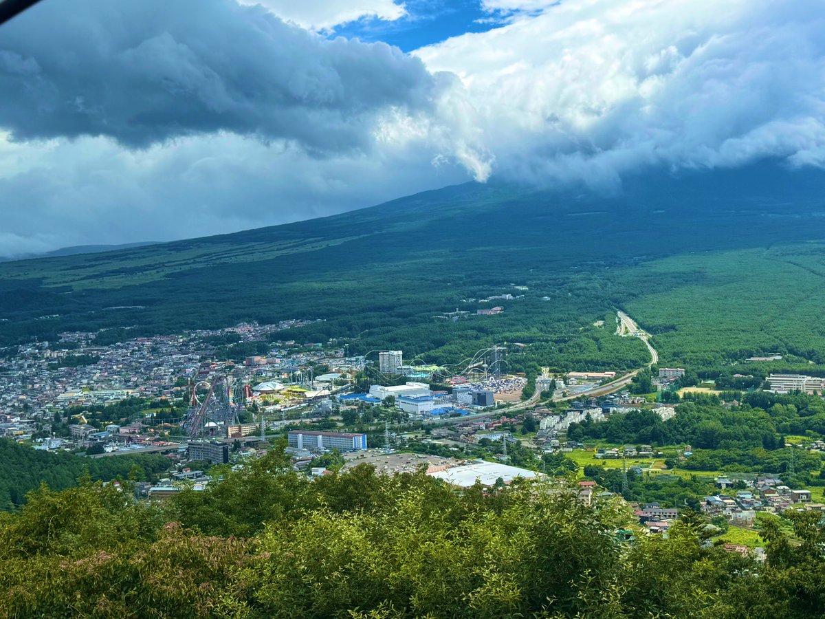 県外逃亡最終日！
山梨は楽しかったと思います！！
県外逃亡してたけどホームシックに
なったので帰ります！！！