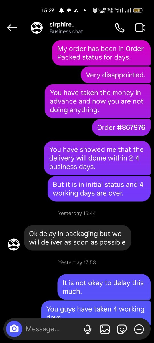 MeRahultweets's tweet photo. @ConsumerReports @ConsumerVoiceIn 
Sirphire (Mobile Cover Brand) is running a scam. They cheat plby claiming 2-4 days delivery. It's been 5 days but the product is still not dispatched from their end. They do not reply or returning the money neither delivering the product. https://t.co/3EauOhsaji