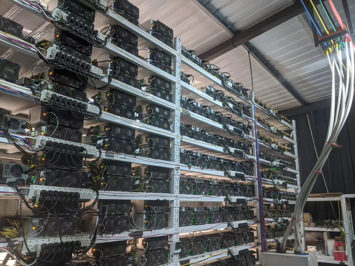 China Yunnan State BTC hosting service available, both water-cooled and air-cooled systems supported. Minimum hosting requirement is one machine. Year-round electricity price is 0.42yuan/kwh. For inquiries, please contact us.