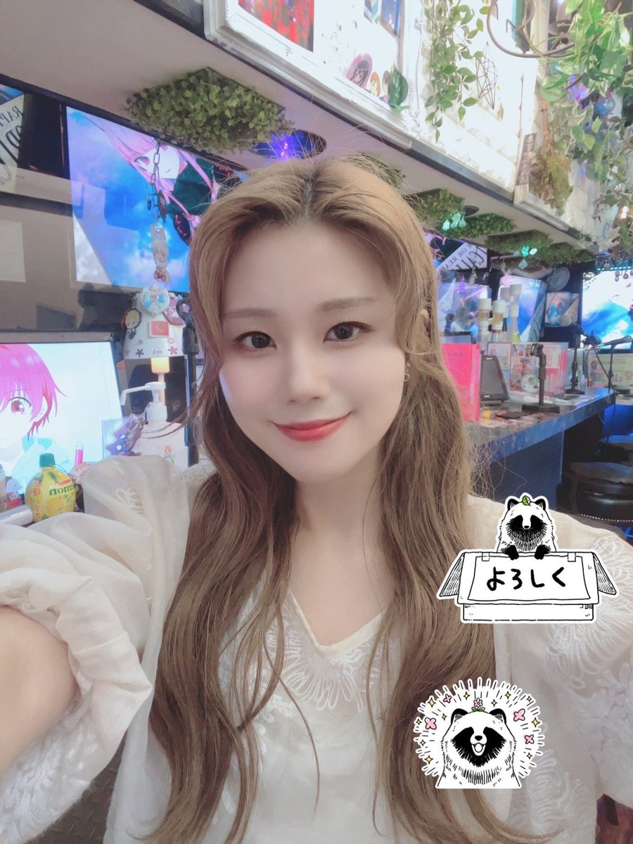 本日モルモット‼︎🐹
ももさんと❣️
お待ちしてます🐰🌟
#もるもる　#モルモル