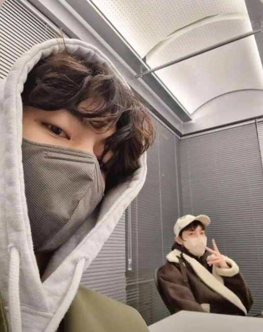 vhope love bot tweet media