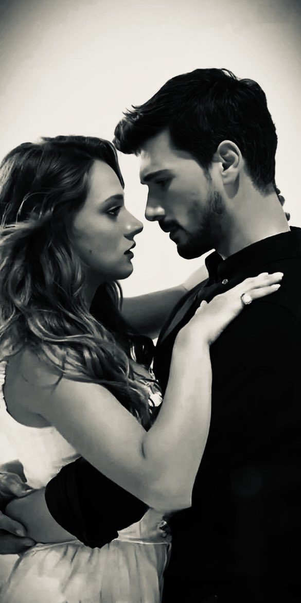 Chemistry is insane ❤️‍🔥

#DenizCanAktaş #MirayDaner