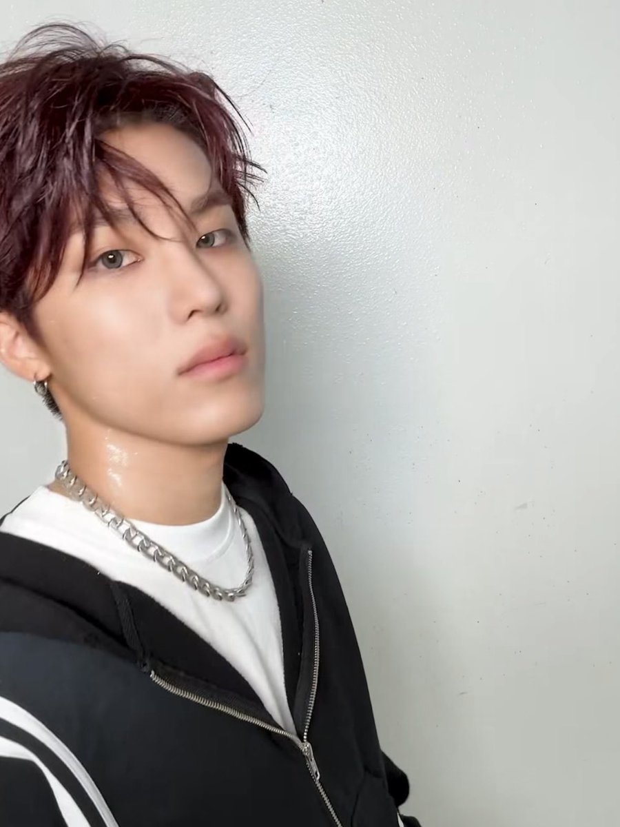 우정우 tweet media