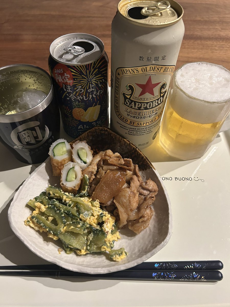 高3夏休み☀️🌻🍉の思い出
僕「オレ明日バイト休みだからプール行
　　こうぜぇ」
友A「…ゴメン夏期講習あって…」
友B「僕も夏期講習あるから…」
僕「へっ？…夏期講習…」
僕「せっちゃ〜ん(母)オレ夏期講習って
　　のに行きたい　何んかカッコいぃ」
母「アホは行けんわ」
＃晩酌　＃おうちごはん