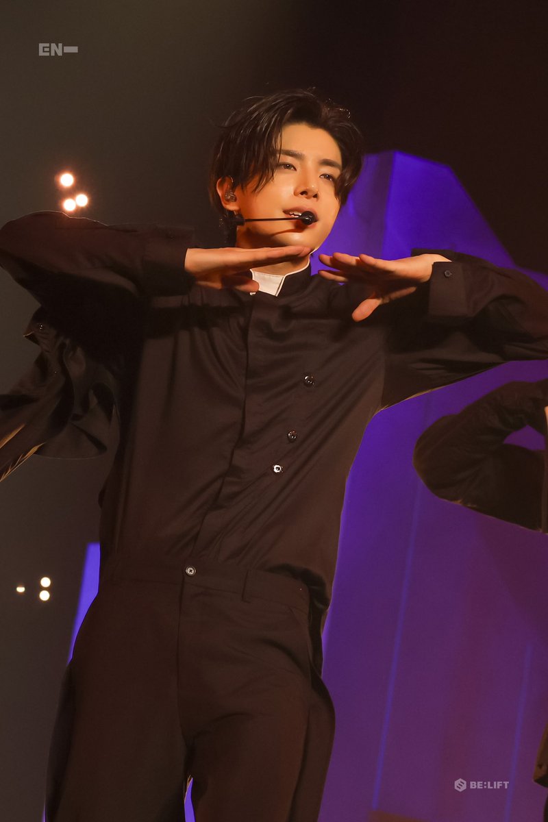 [🎞️#ENroll]
ENHYPEN STAGE PHOTO
@ WORLD TOUR 'WALK THE LINE' in CHICAGO_250809

#ENHYPEN #엔하이픈
#EN_WALKTHELINE
#EN_WORLDTOUR_WALKTHELINE
#WALKTHELINE_IN_US
#WALKTHELINE_IN_CHICAGO
