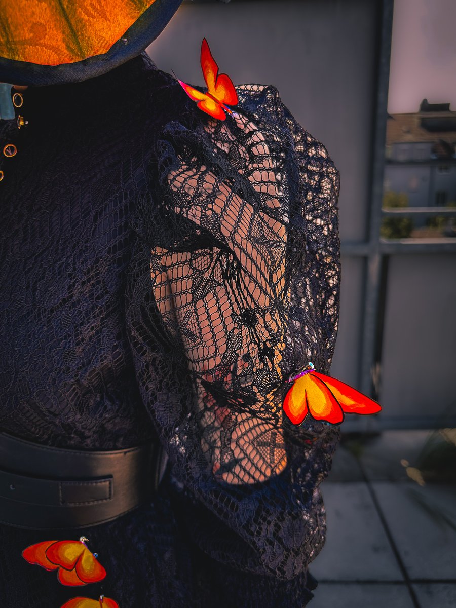 Luminara from <a href="/OnceHuman_/">Once Human</a> game! I had a lot of fun with this one! How did i do? :3