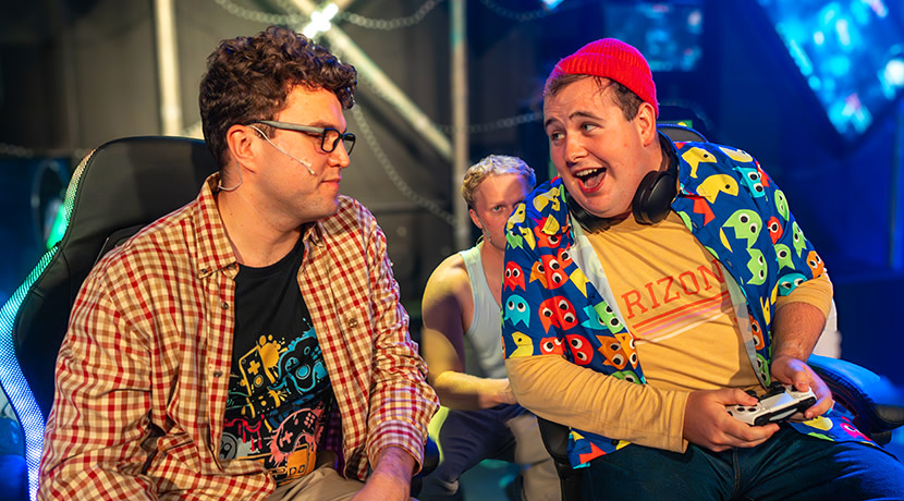It's ⭐️⭐️⭐️⭐️⭐️ for the high-tech musical Be More Chill <a href="/OldJointStock/">Old Joint Stock Pub & Theatre</a> Catch it while you can! whatsonlive.co.uk/birmingham/new…