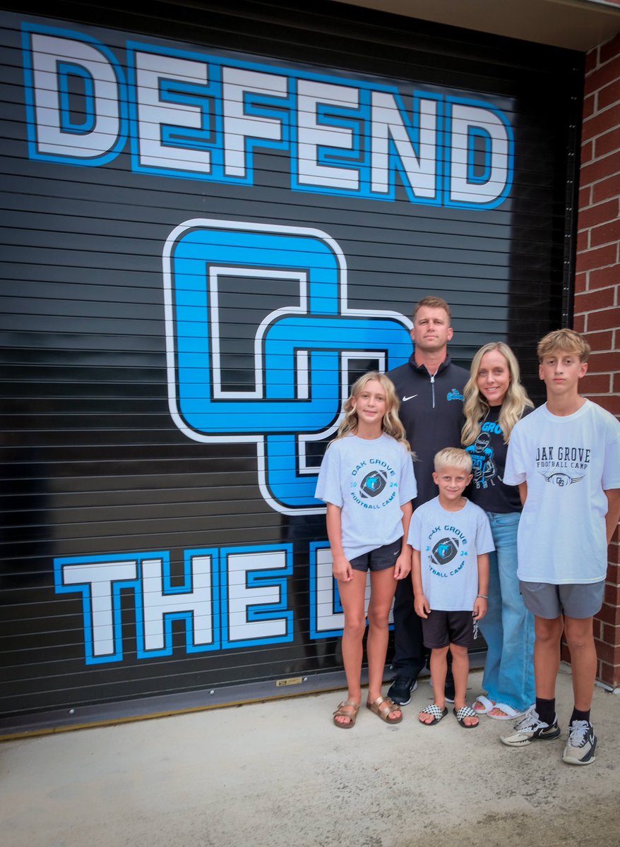 jaredrolfesFB's tweet photo. Games are approaching quickly!
Year 21 coaching!
Year 6 at @OakGroveGrizzFB
We do this thing as a family….
Super blessed!
COME ON SOMEBODY! FIRE ME UP!
🐻👇 #DTD #BEOG https://t.co/GmOkg2P2Of