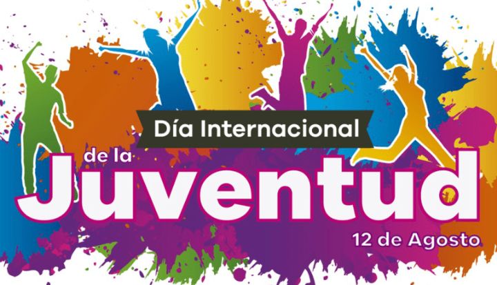 #ConMisPropiasManos
Feliz día 
👇
Jóvenes con ideales
Unidos por un sueño
Vanguardia de cambio
Esperanza firme  
Nuevos caminos 
Transforman el mundo
Unidos alzan su voz con valor
Dando al mañana luz y esplendor
#DeZurdaTeam.
<a href="/UJCdeCuba/">UJC de Cuba</a> 
<a href="/LiaVeronas/">Lia Verona 🇨🇺</a>