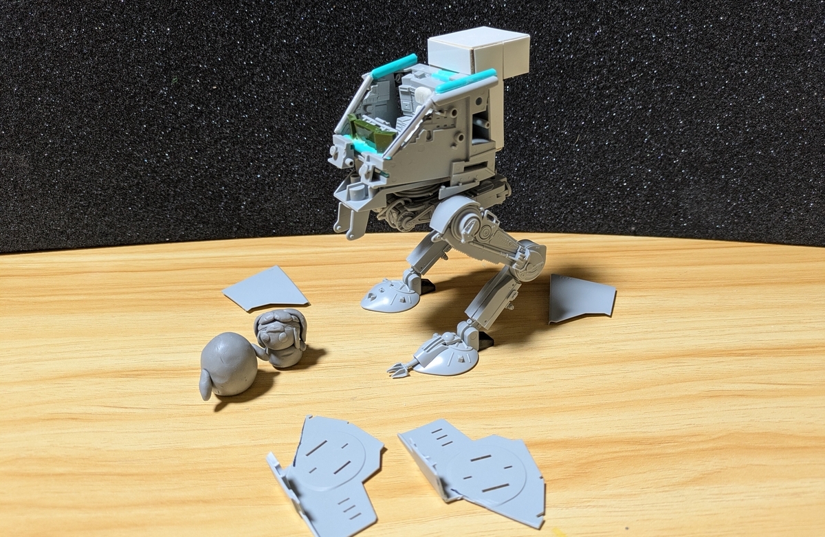 catsgirl72's tweet photo. もらったジャンク品 【AT-ST ウォーカー】を 無謀にも猫娘&Cクマ専用ロボに改造して遊ぶ♪
°˖☆◝(⁰ω⁰)◜☆˖° パート1
#スターウォーズ #ATST #starwars #プラモデル #グレイスカルピー
猫娘の制作ブログ⇩
https://t.co/JD5rOaGLzs https://t.co/mqawfgvBUK