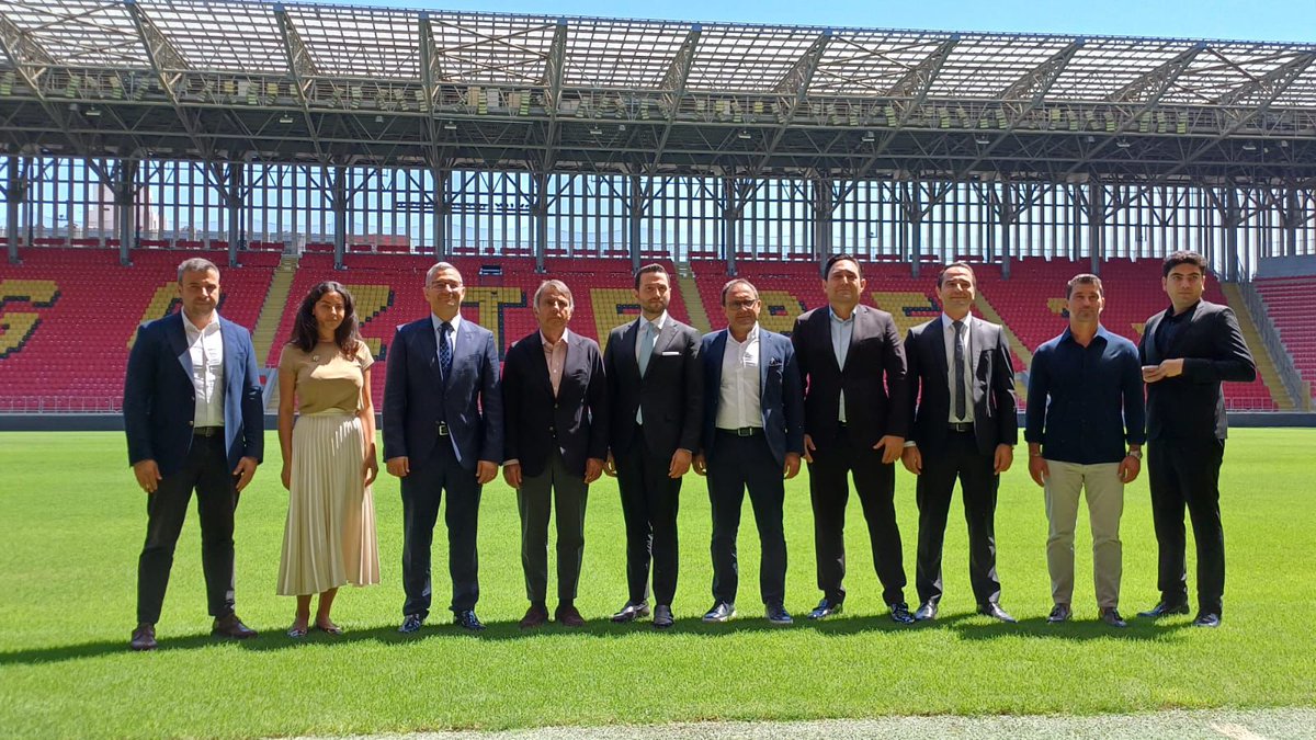 Göztepe Spor Kulübü, Avek Otomotiv ve Avec Rent a Car ile 2025-2026 sezonu için “Maç Günü Sponsoru” anlaşmasını yeniledi.

#Göztepe #Göztepelilercom