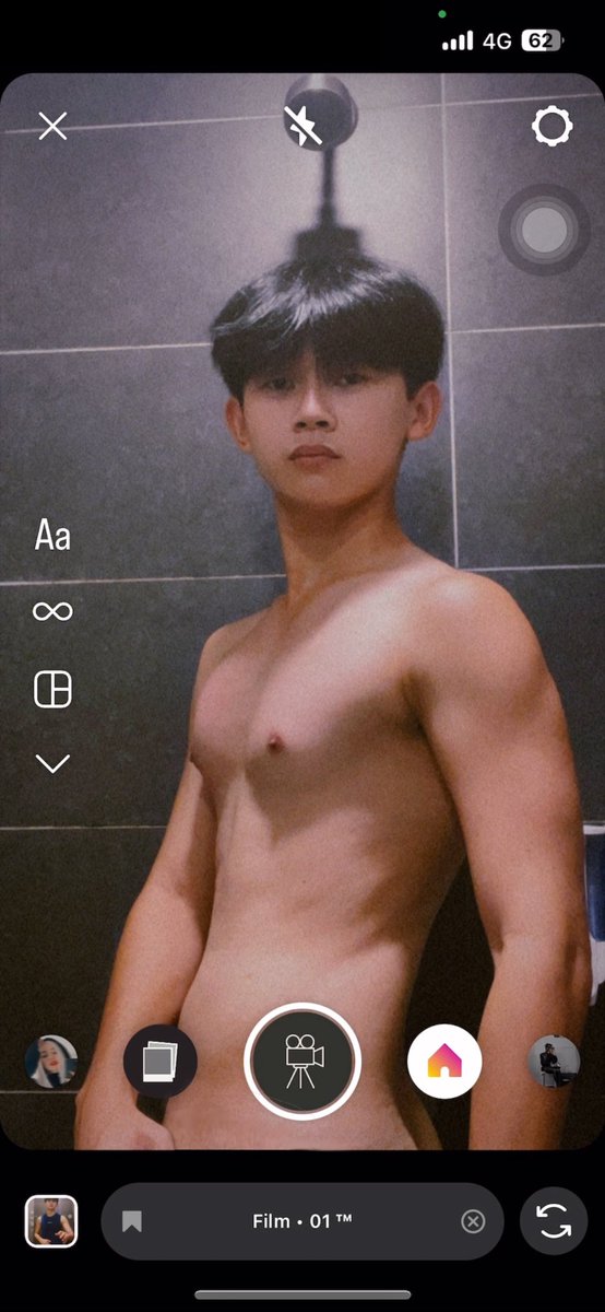 我了增肌，腹肌先消失了很多🤣
反正這個角度我讓腹肌直接擋住就安心了🤣