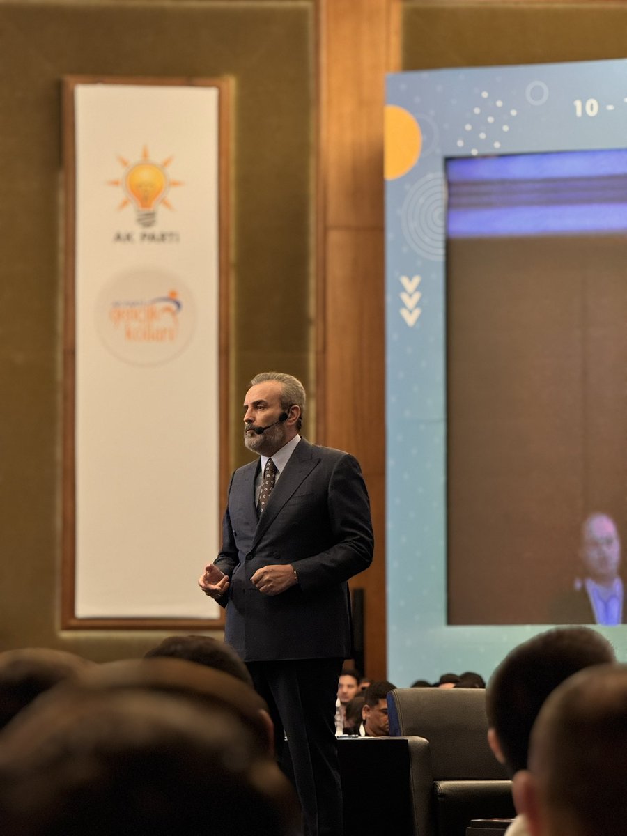 Rabia Duran (@unal_rabia) on Twitter photo Ezcümle:
“Her dem yeniden doğarız,
Bizden kim usanası."
<a href="/mahirunal/">Mahir Ünal 🇹🇷</a>’dan 📍kızılcahamam Ezcümle:
“Her dem yeniden doğarız,
Bizden kim usanası."
<a href="/mahirunal/">Mahir Ünal 🇹🇷</a>’dan 📍kızılcahamam