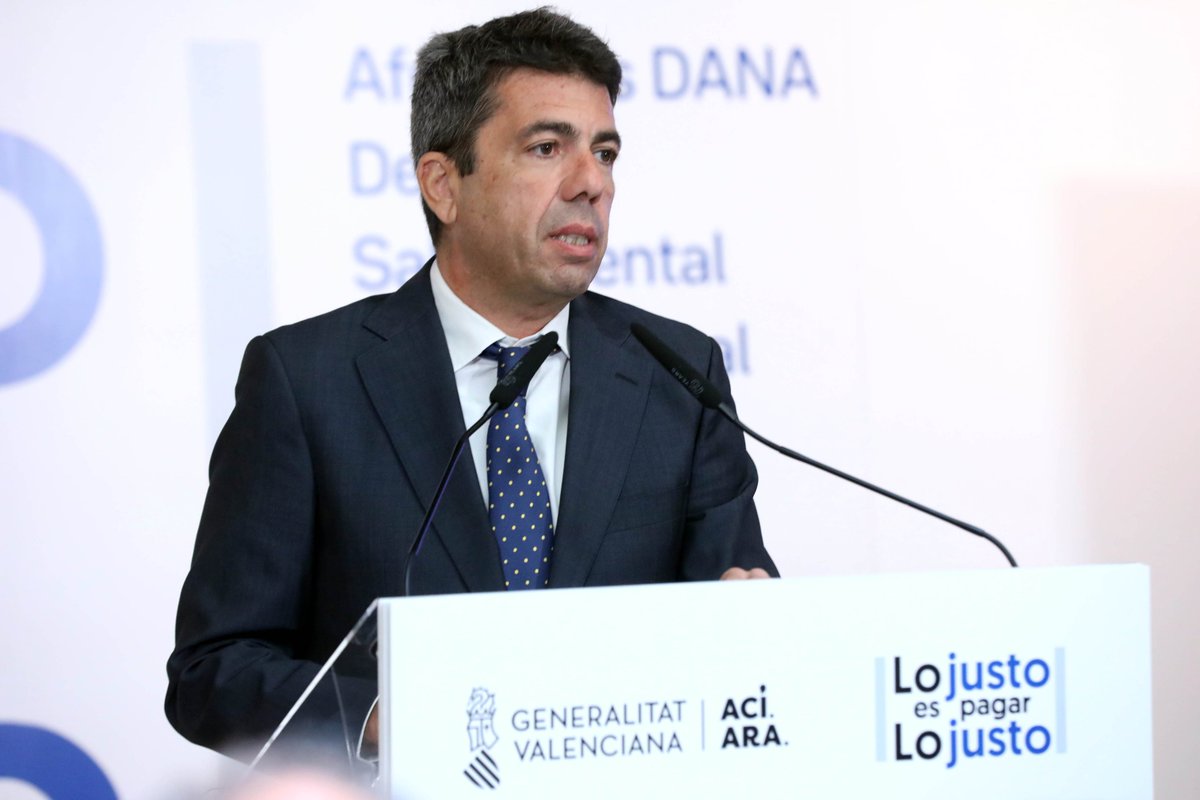 Generalitat (@generalitat) on Twitter photo 🗣 <a href="/carlos_mazon_/">Carlos Mazón</a> ressalta que la rebaixa 📉 de l'impost de la vivenda permet a 28.575 jóvens i persones vulnerables un estalvi de 38,3 milions d'euros
💶 La disminució del 25% de l'ITP estalvia una mitjana de 1.458 €
👥 El president destaca l'aposta del Consell per continuar 🗣 <a href="/carlos_mazon_/">Carlos Mazón</a> ressalta que la rebaixa 📉 de l'impost de la vivenda permet a 28.575 jóvens i persones vulnerables un estalvi de 38,3 milions d'euros
💶 La disminució del 25% de l'ITP estalvia una mitjana de 1.458 €
👥 El president destaca l'aposta del Consell per continuar