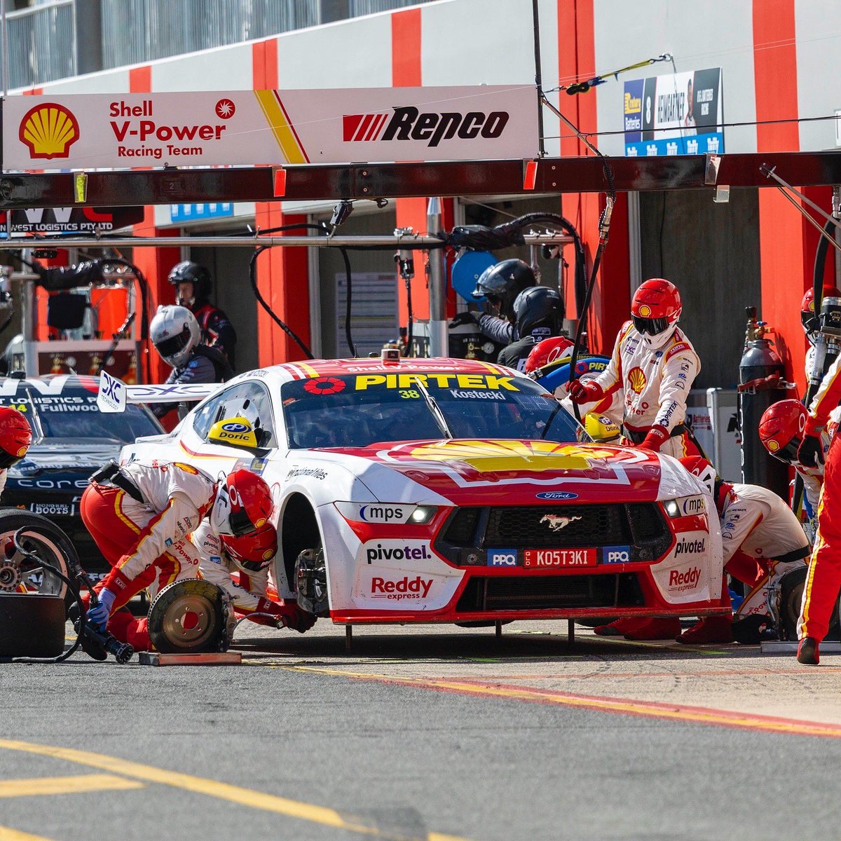 Todd_Hazelwood's tweet photo. Cracking day of testing completed! ✅

Plenty of laps logged in the #38 @ShellVPowerRT 🚀and plenty of positives to take away from the day. 

Big thanks to the crew for a faultless day. Can’t wait to go racing soon! 🤩

#THR x #shellvpowerracingteam #Supercars https://t.co/jc10o3ISHq