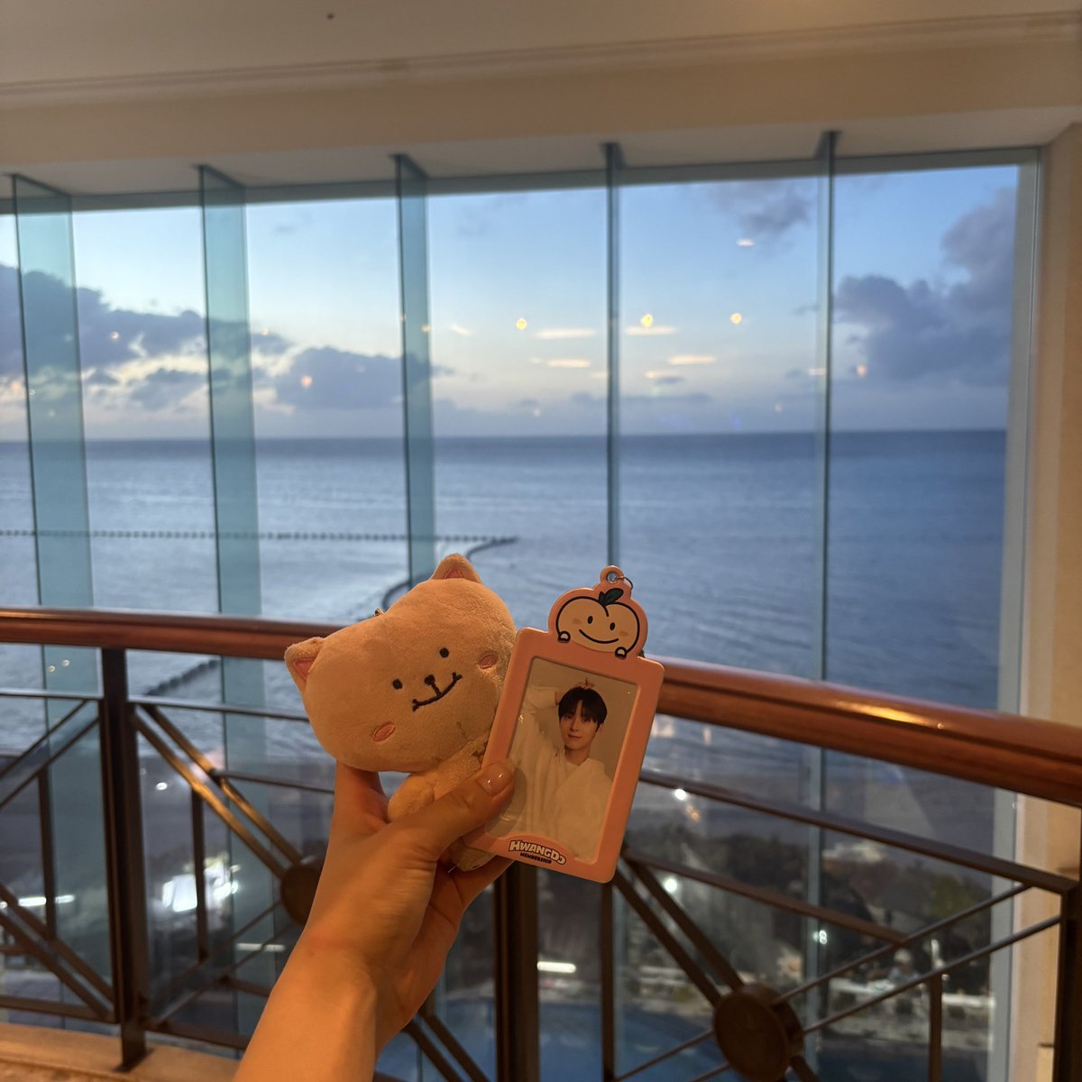 luvs2_mh's tweet image. ⠀
오키나와 여행 왔당🍍🧡
⠀