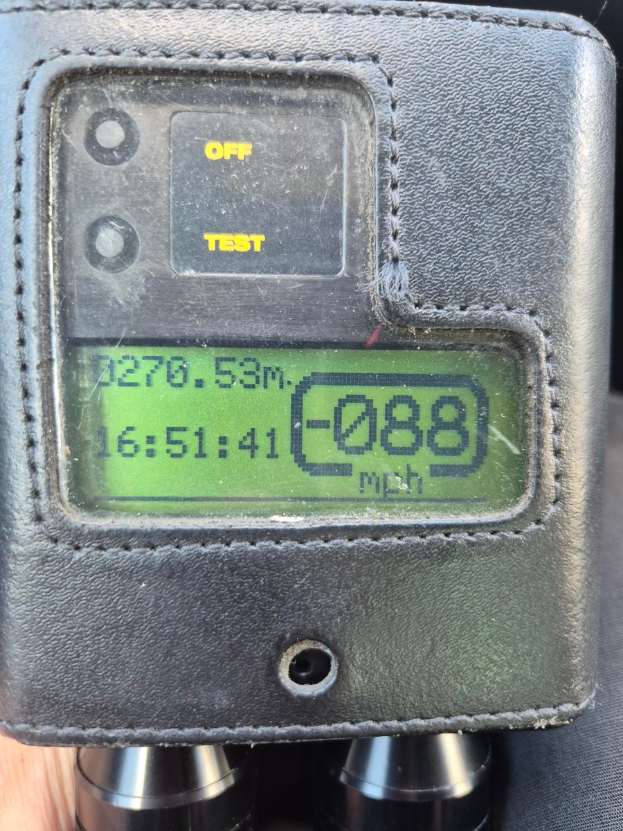 PSOSMidlothian's tweet image. On 9th August 2025, #DalkeithRP where conducting speed checks on the A1 and stopped these 4 speeders.
1 driver reported to court for dangerous driving and 3 Conditional Offers of Fixed Penalties issued for speeding.
#DriveSmart