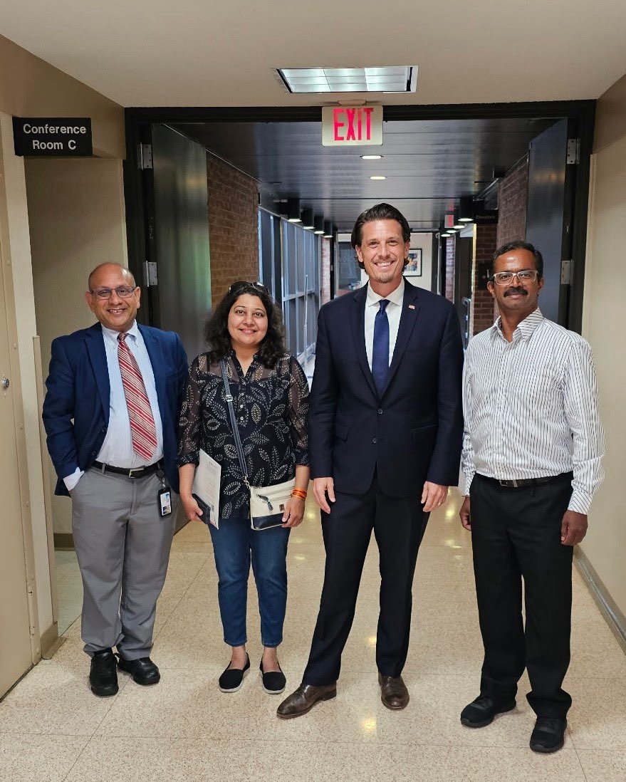 EthanBakerMI's tweet photo. It was a pleasure to meet with representatives from Sewa International USA-Detroit and to learn about the good works they are doing! We know our community is service-minded, so @Hirak4Troy and I are looking at ways to partner with Sewa Detroit here in Troy. Stay tuned! #TroyMI https://t.co/aCU7ght0Bk