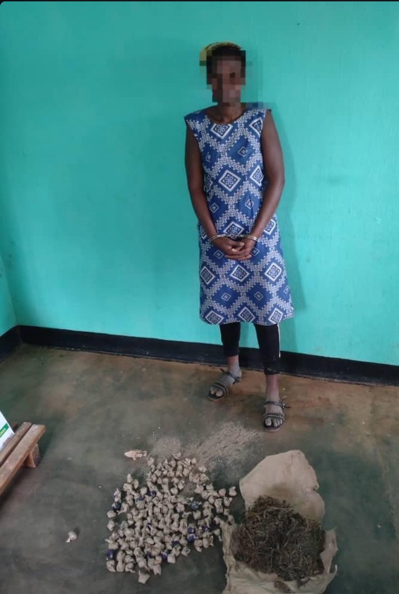 NDAHIRO Valens Papy (@ndahiropapy) on Twitter photo Kuri Sitasiyo <a href="/Rwandapolice/">Rwanda National Police</a> ya Mageragere hafungiye umukobwa witwa Iradukunda Louise w’imyaka 25, yafashwe kuri uyu wa Mbere tariki ya 11/08/25, ahagana saa munani z’amanywa biturutse ku makuru yatanzwe n’abaturage ko acuruza urumogi,<a href="/CityofKigali/">City of Kigali</a> <a href="/Nyarugenge/">Nyarugenge District</a> <a href="/my250tweets/">#RwOT</a> Kuri Sitasiyo <a href="/Rwandapolice/">Rwanda National Police</a> ya Mageragere hafungiye umukobwa witwa Iradukunda Louise w’imyaka 25, yafashwe kuri uyu wa Mbere tariki ya 11/08/25, ahagana saa munani z’amanywa biturutse ku makuru yatanzwe n’abaturage ko acuruza urumogi,<a href="/CityofKigali/">City of Kigali</a> <a href="/Nyarugenge/">Nyarugenge District</a> <a href="/my250tweets/">#RwOT</a>