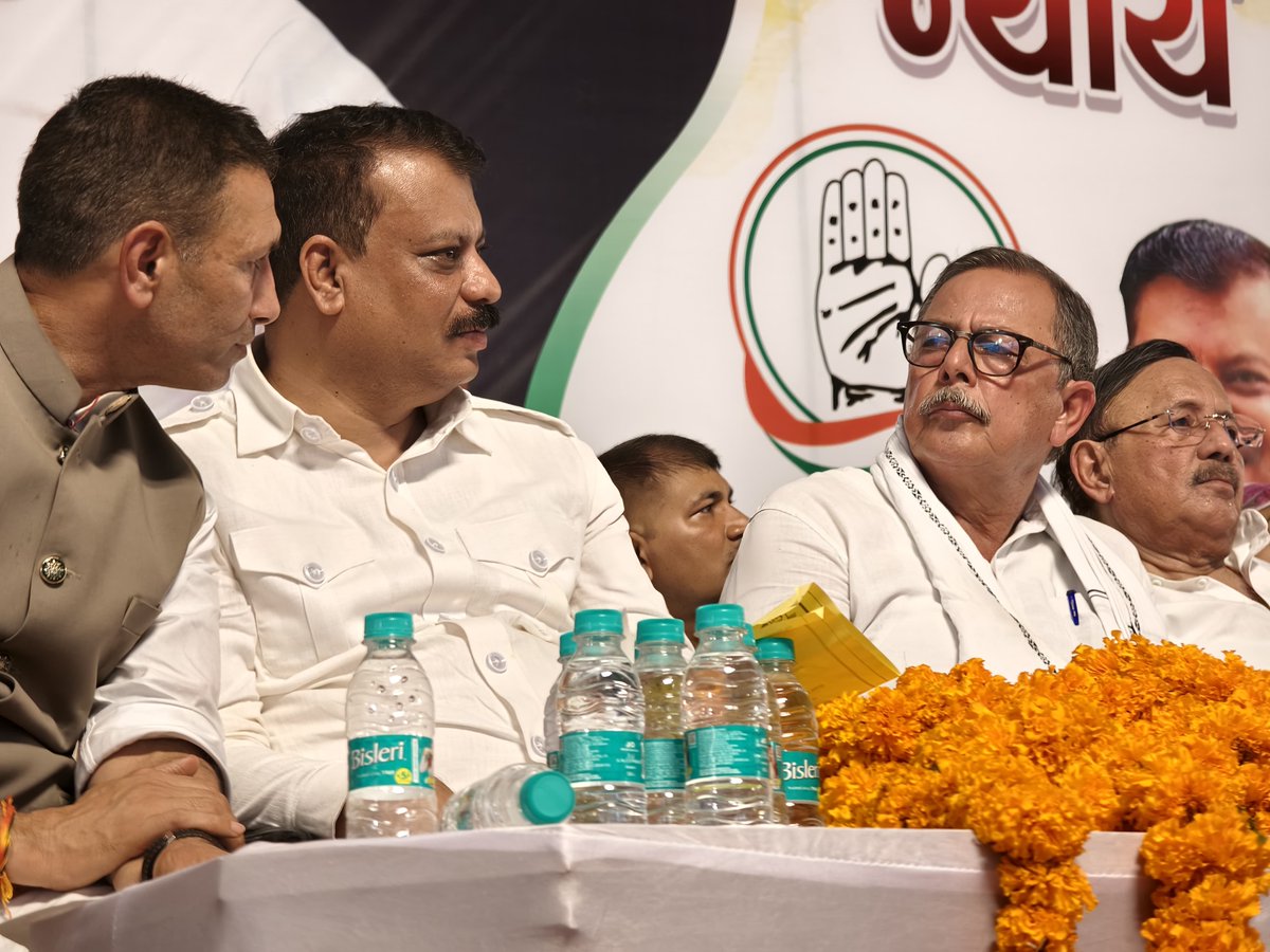 Ajay Singh (@asinghinc) on Twitter photo भाजपा की ‘वोट चोरी’ के खिलाफ़ वोट न्याय सत्याग्रह में मप्र कांग्रेस के प्रदेशाध्यक्ष श्री <a href="/jitupatwari/">Jitendra (Jitu) Patwari</a> जी, मप्र विधानसभा के नेता प्रतिपक्ष श्री <a href="/UmangSinghar/">Umang Singhar</a> जी, साथी कांग्रेस विधायकों और पार्टी पदाधिकारियों के साथ सहभागिता की। भाजपा राज में वोट की डकैती के खिलाफ हमारा यह भाजपा की ‘वोट चोरी’ के खिलाफ़ वोट न्याय सत्याग्रह में मप्र कांग्रेस के प्रदेशाध्यक्ष श्री <a href="/jitupatwari/">Jitendra (Jitu) Patwari</a> जी, मप्र विधानसभा के नेता प्रतिपक्ष श्री <a href="/UmangSinghar/">Umang Singhar</a> जी, साथी कांग्रेस विधायकों और पार्टी पदाधिकारियों के साथ सहभागिता की। भाजपा राज में वोट की डकैती के खिलाफ हमारा यह
