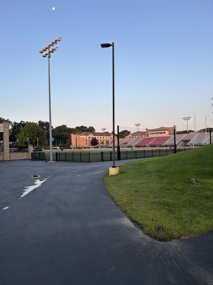 Ed Raby (@coachrabyjr) on Twitter photo It’s that time! #RollCards It’s that time! #RollCards