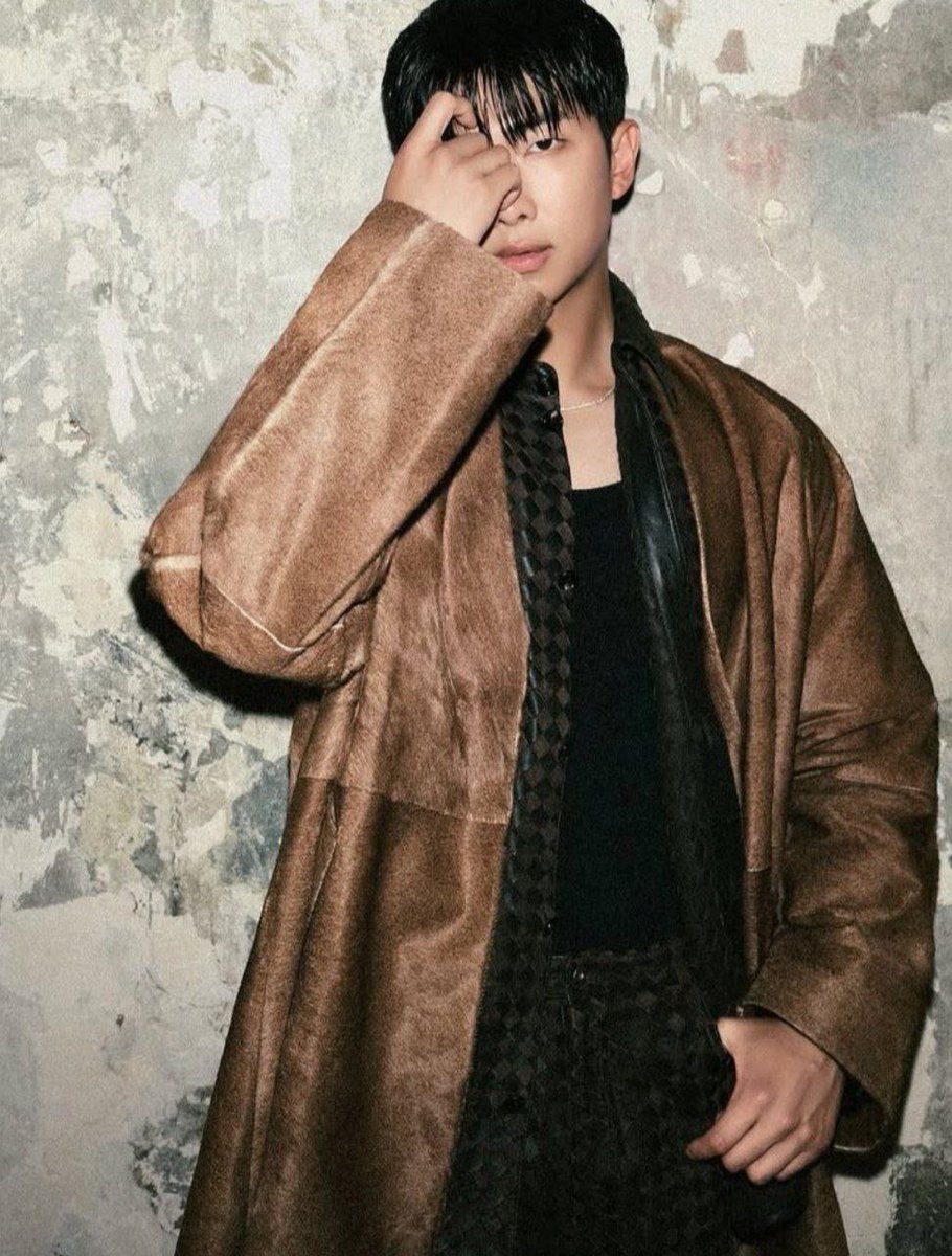 ریپ و ریت؟؟؟
RM X BOTTEGA VENETA 
#RMxBottegaVeneta
#RMxBazaarKorea