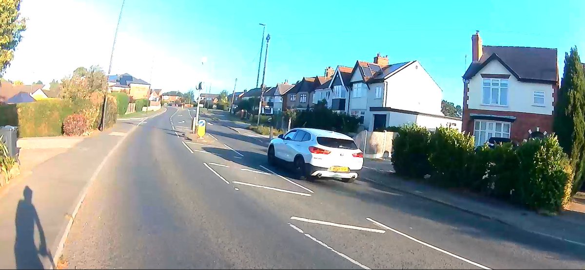 Another driver that has urgent business on a Sunday morning and thinks the rules of the road don't apply to him. After playing it back I realised my reaction was 'Ooh. A bit naughty!" That's quite restrained for me. #cycling