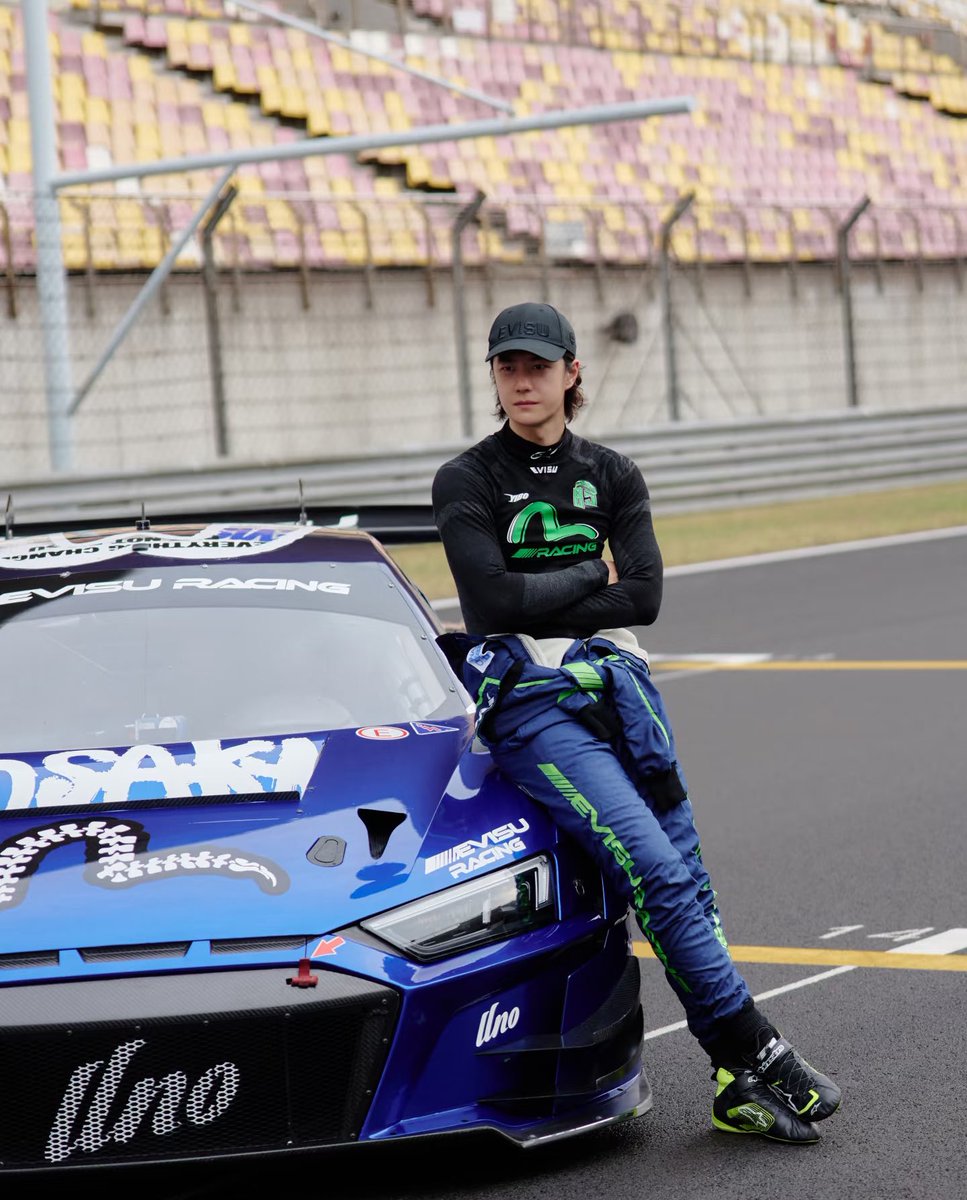 สมกับเป็นแอคใหญ่จริงๆ แอคทุกที่เพราะพี่หล่อ
#YIBO85